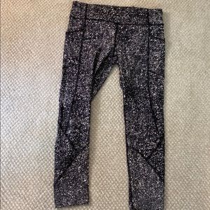 Lululemon Tight Stuff Tight
